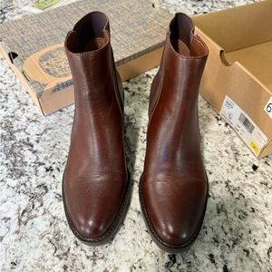 Born Women's Brown Ankle Boots
